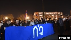Armenia -- ‘New Armenia’ Public Salvation Front and ‘No’ front hold a joint protest action on Freedom Square, Yerevan, 07Dec2015