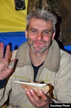 Ігор Брановицький на фронті (фото побратима Руслана Боровика). Грудень 2014 року