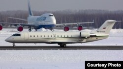 Bombardier Challenger 850 с бортовым номером RA-67220. Фото: JetPhotos.net