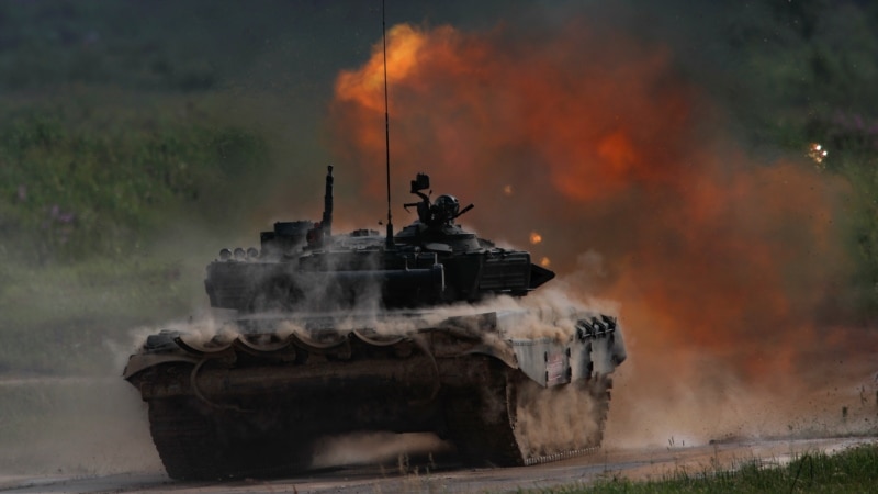 Работают танки, дым виден из центра. Как Донецке почувствовали конец перемирия