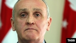 Подал в отставку президент самопровозглашенной республики Абхазия Александр Анкваб