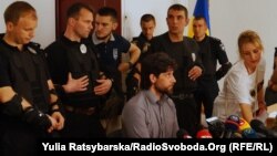 Рафаель Лусваргі в суді в Павлограді, 7 травня 2018 року