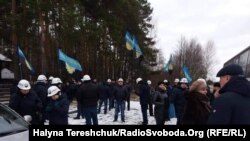 На Львівщині шахтарі перекрили міжнародну трасу