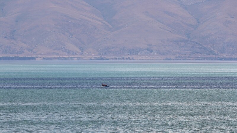 На восстановление рыбных запасов Севана было израсходовано 9 млрд драмов, но в озере почти нет форели – ГКС
