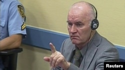 Ratko Mladić u sudnici, 3. juni 2011