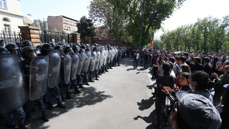 U.S. ‘Closely Monitoring’ Protests In Armenia