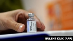 Turkey -- A vial of pandremix, the A(H1N1) vaccine on a desk at the Sisli Etfal Hospital in Istanbul on November 2, 2009.
