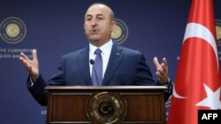 Турскиот министер за надворешни работи Мевлут Чавушоглу