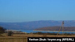Из села открывается вид на Чернореченское водохранилище – основной источник водоснабжения Севастополя