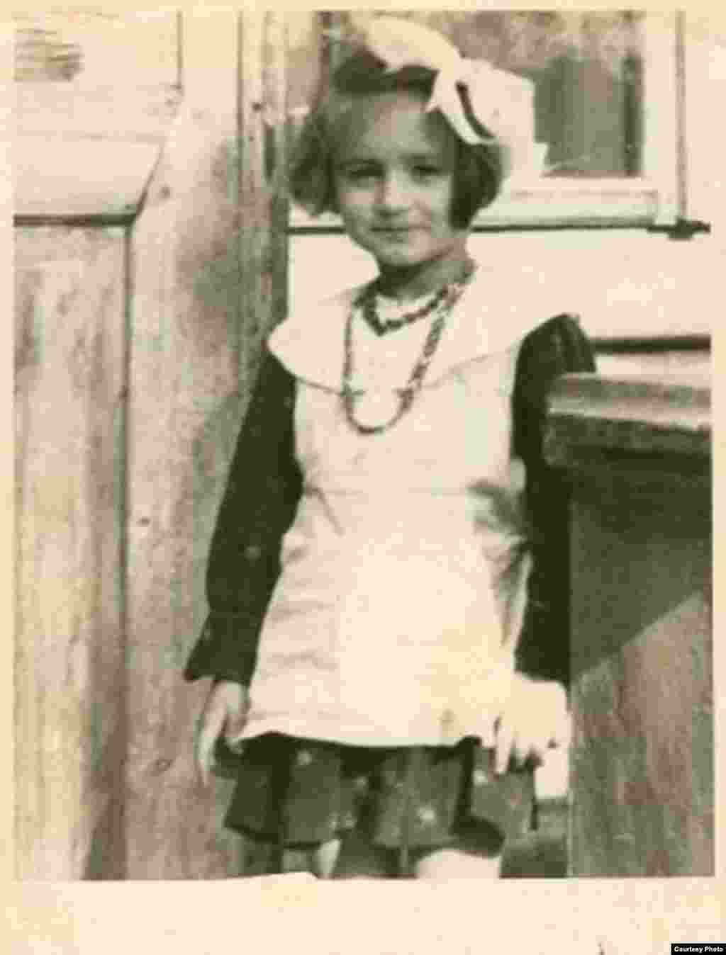 Эльжуня ў Львове, да 1939 году