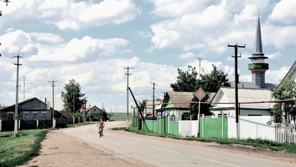 Авылым кичлэре картина. Деревня каразирек. Татарская бездна сабантуй. Авыл. Иске авыл.