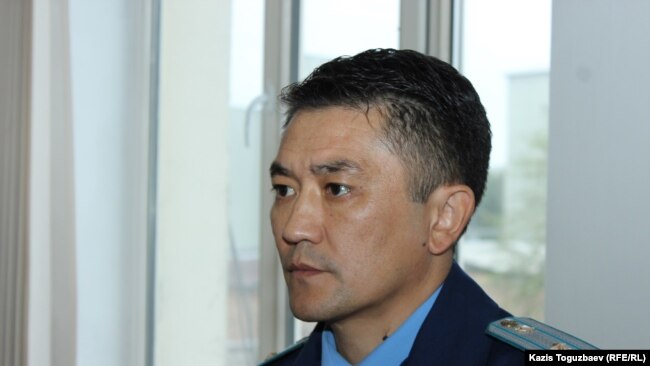 Прокурор Марат Абуев во время оглашения приговора Болатхану Жунусову. Талдыкорган, 21 октября 2019 года