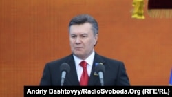 Украина президенті Виктор Янукович. Киев, 9 мамыр 2012 жыл. 