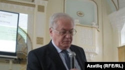 რობერტ ნიგმატულინი, აკადემიკოსი