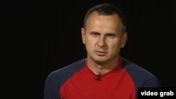Oleg Sentsov, USQ arbiyi, Kremlniñ sabıq siyasiy mabüsi