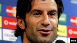 Luis Figo (fotoarhiv): Ovaj potez bi samo služio sebičnim vlasnicima