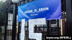 Ukrainadaki Rusiye elçihanesi ögünde aktsiya