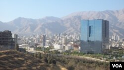نمایی از ساختمان بانک‌مرکزی ایران در شمال تهران