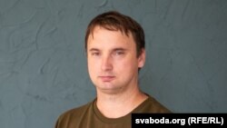 RFE/RL journalist Andrey Kuznechyk (file photo)