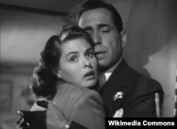 Ingrid Bergman-ın Humphrey Bogart-la birgə çəkildiyi "Casablanca" filmi.