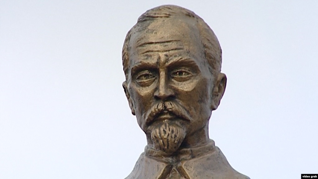 Памятник Феликсу Дзержинскому, архивное фото 