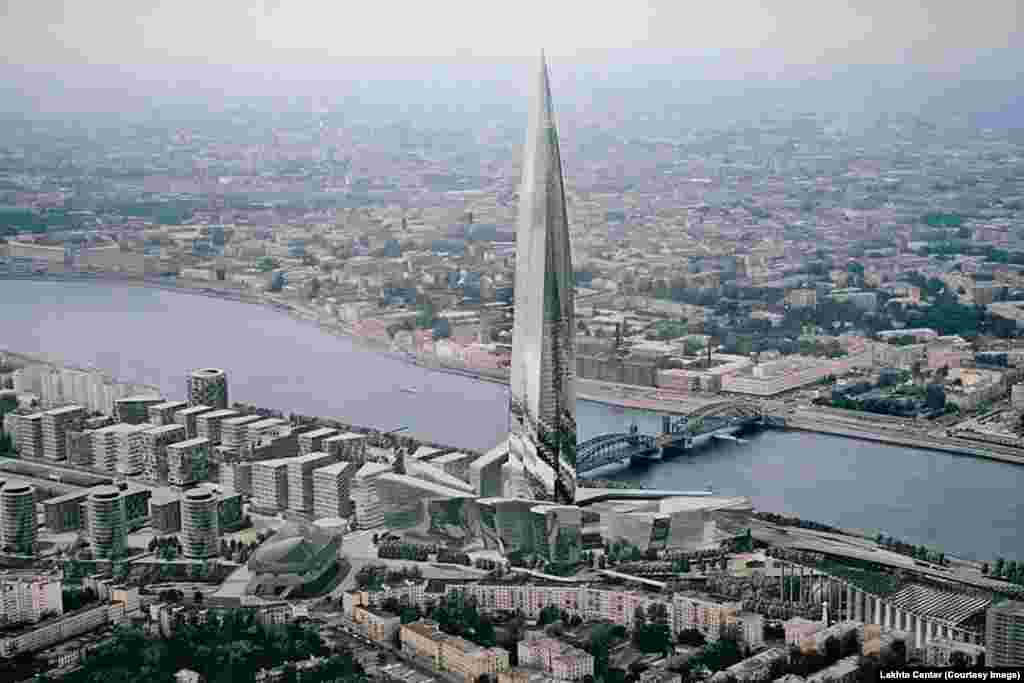 Prvobino je planirano da neboder bude izgrađen u blizini historijskog centra Sankt Peterburga, bivše carske prijestolnice i drugog najvećeg grada u Rusiji, u kojem živi oko 5 miliona stanovnika.