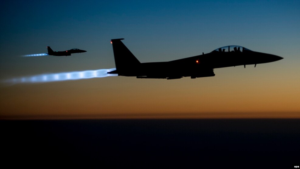 Aeroplanët luftarakë amerikanë të tipit F-15E Strike Eagles