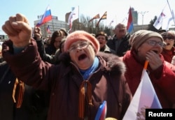 Пророссийский митинг в Донецке, 30 марта 2014 года