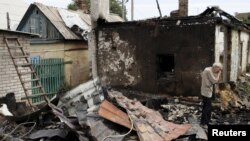 Зруйнований будинок внаслідок обстрілів на Донбасі, ілюстративне фото 
