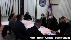 Ministar policije Aleksandar Vulin na sastanku sa čelnicima Policijske uprave u Novom Pazaru, 17. decembar