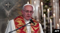 Armenia -- Pope Francis gives a speech as he visits the Armenian Apostolic Cathedral in Etchmiadzin, outside Yerevan, June 24, 2016