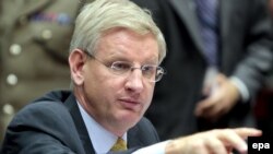 Belgium -- Swedish Foreign Minister Carl Bildt , the President of the European council during the General affairs council in Brussels, 17Nov2009