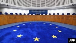 ადამიანის უფლებათა ევროპული სასამართლოს დარბაზი