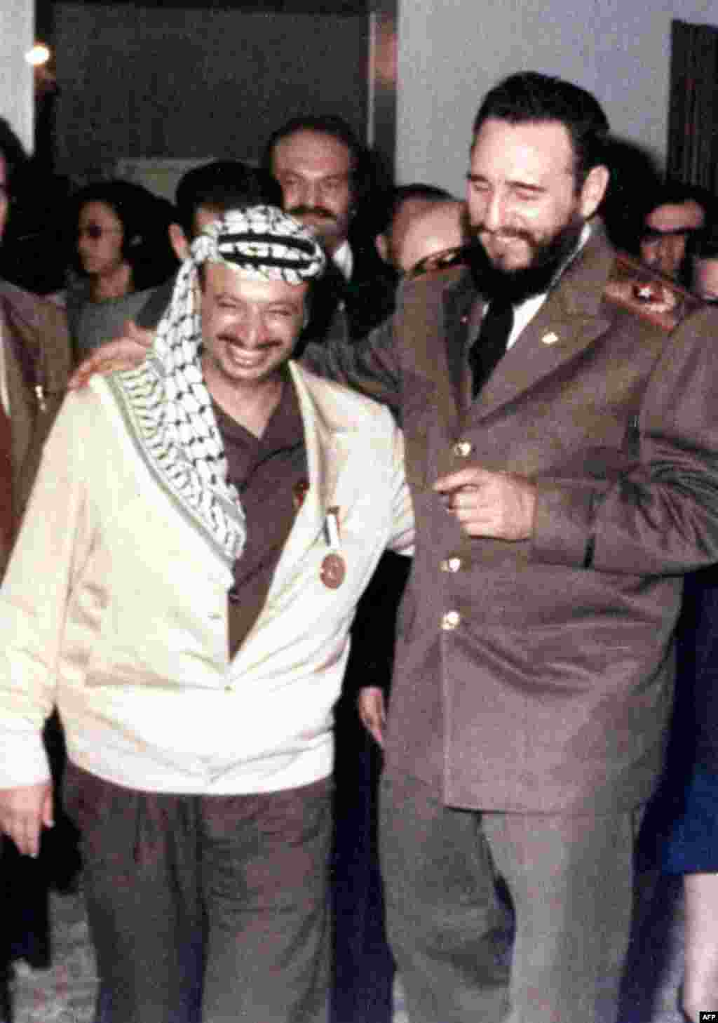 Castro gjatë takimit me liderin e Palestinës&nbsp;Yasser Arafat më 1970.