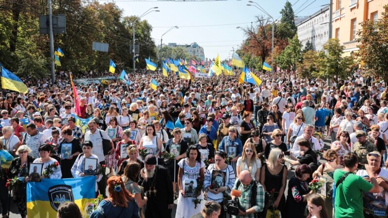 День Независимости Украины: крымчан приглашают на парад в Киеве 