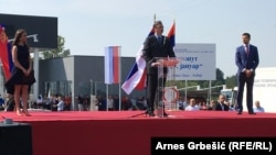 Prvu dionicu Autoputa "9. januar otvorili su tadašnji predsjednik RS mIlorada Dodik i predsjednik Srbije Aleksandar Vučić, 11. septembra 2016.