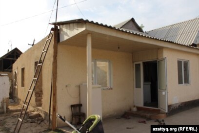 Жапондық телефон порно Порно қара бодибилдер Иветт Бова