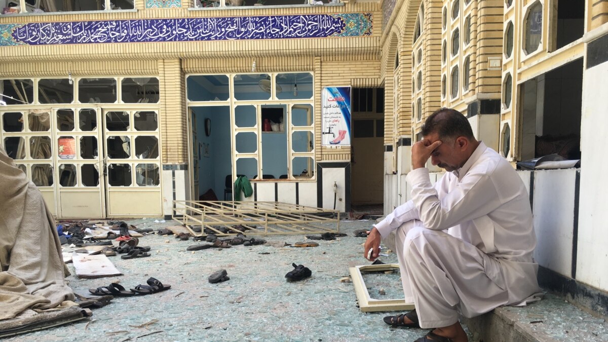 Death toll from Pakistan mosque suicide bombing rises to 74 – The