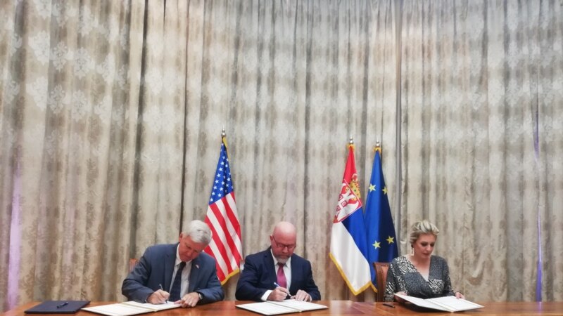 Ambasador Skot: Mnogi u Srbiji veruju da je mržnja prema SAD dobar posao