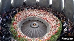 Հայոց ցեղասպանության զոհերի հուշահամալիրը ապրիլի 24-ին, արխիվ