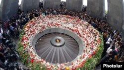 Հայոց ցեղասպանության զոհերի Ծիծեռնակաբերդի հուշահամալիրը ապրիլի 24-ին, արխիվ