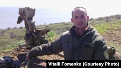 Віталій Фоменко на позиції під Маріуполем, початок 2016 року