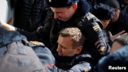 Затримання Олексія Навального під час антикорупційного мітингу в Москві, 26 березня 2017 року