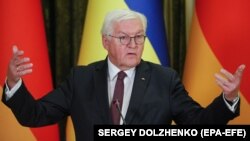 «Сьогодні я стою перед вами і прошу у вас вибачення за злочини, вчинені тут німцями», – сказав Штайнмаєр у польській столиці (фото архівне)