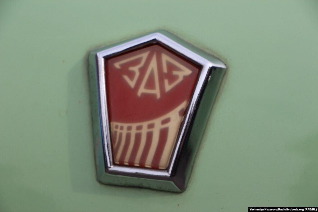 Стартував ювілейний автопробіг від запорізького музею техніки «Фаетон»