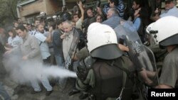 Недавние столкновения радикальных демонстрантов с полицией в Греции