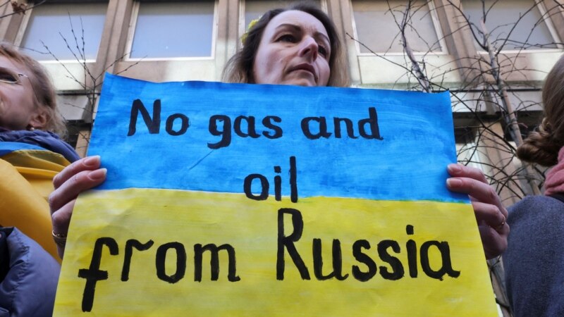 Нямецкі міністар: Краіны «Вялікай сямёркі» ня будуць плаціць за расейскі газ у рублях