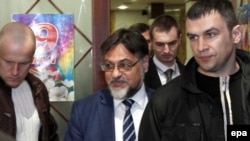 Намояндагон дар музокироти Минск, 6 май