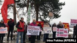 Митинг в Вельске, архивное фото