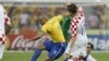 رونالدو به همراه تیم ملی برزیل دوبار قهرمان جام جهانی شده است